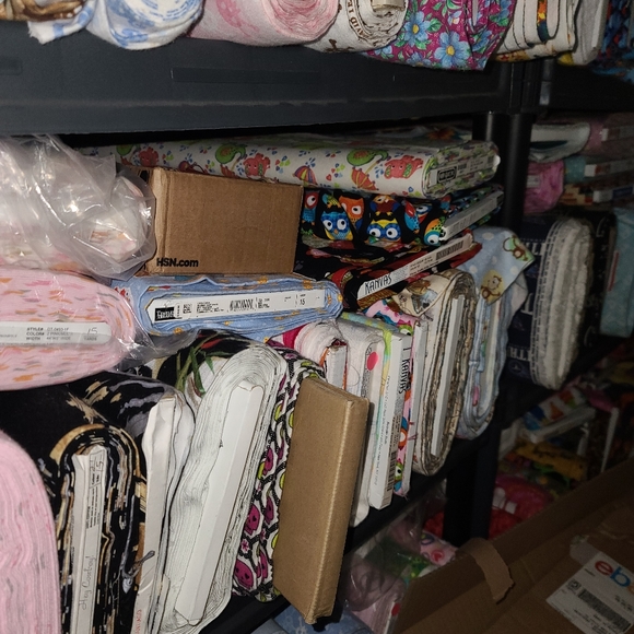 Fleece and Cotton Fabric Bulk - Picture 12 of 16